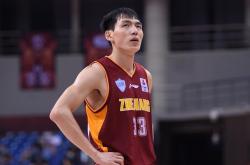 CBA常规赛赛前走向成谜，浙江稠州单刀错失，引发热议，轮换策略成焦点的简单介绍爱游戏官网